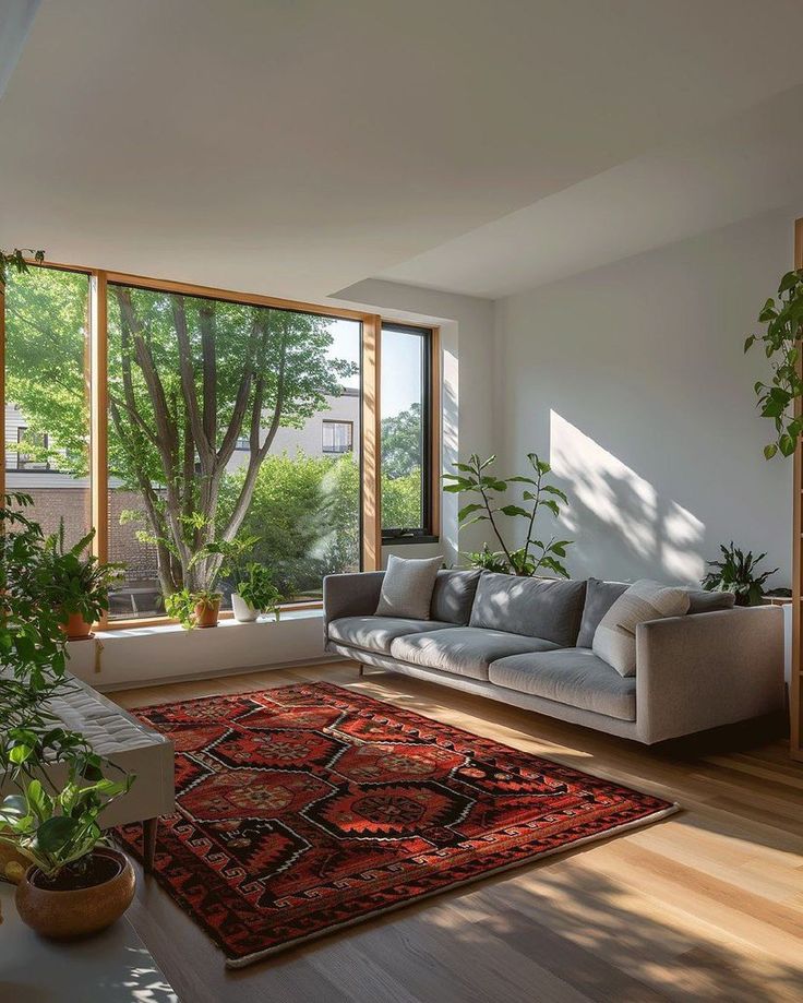 شستشوی فرش با دستگاه مکانیزه در قالیشویی معالی‌آباد شیراز